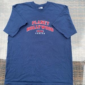 Rare vintage 1991 embroidered Planet Hollywood Cancun T-shirt